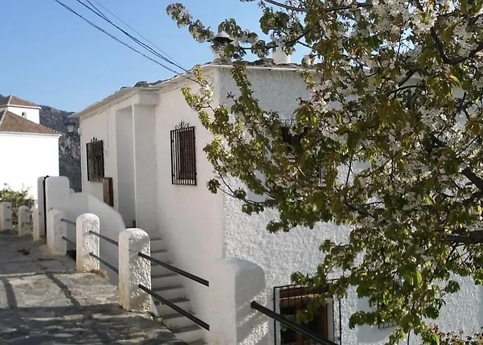 Casa Mirador Bubion, Large Terrace & Amazing Views