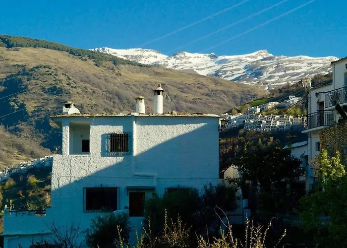 Casa Mirador Bubion, Large Terrace & Amazing Views
