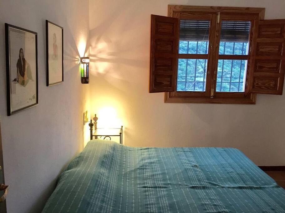 Casa Mirador Bubion, Large Terrace & Amazing Views *