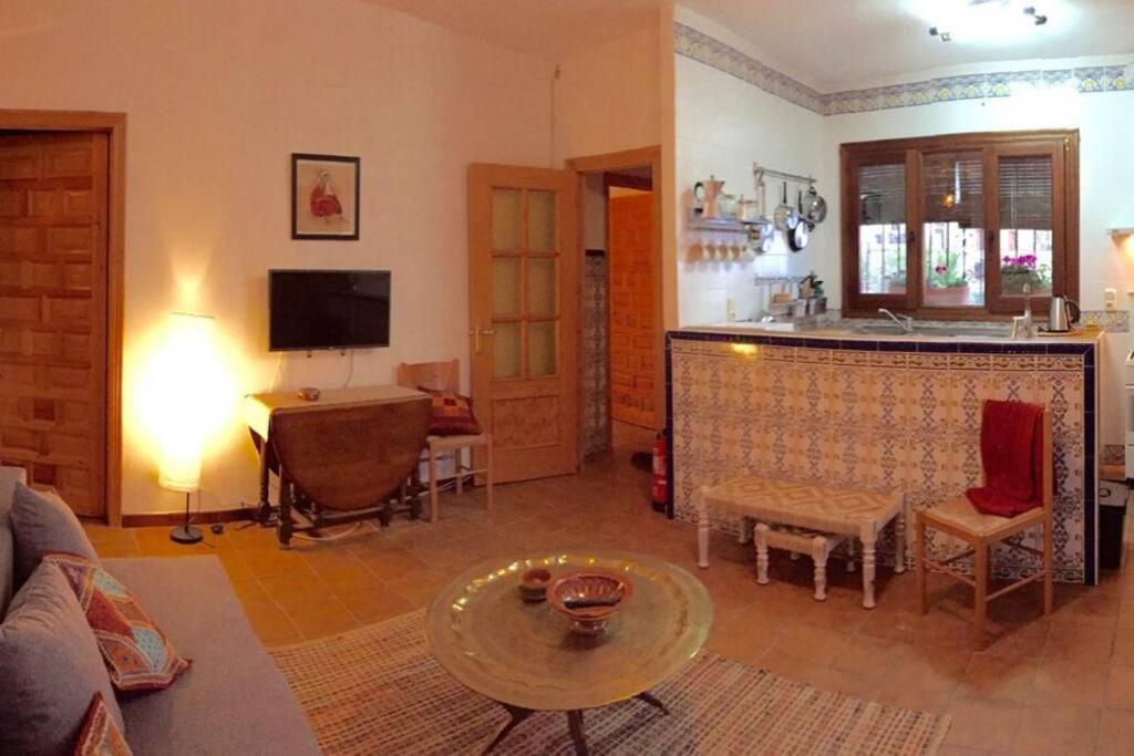 Casa Mirador Bubion, Large Terrace & Amazing Views